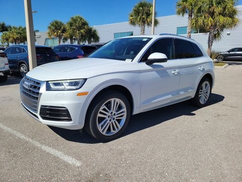 Used 2019 Audi Q5 2.0T Premium Plus image 4