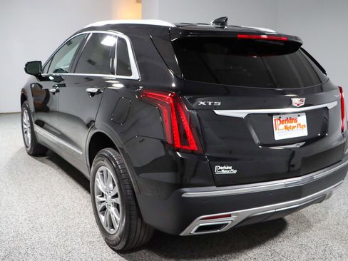 Used 2023 Cadillac XT5 Premium Luxury image 9