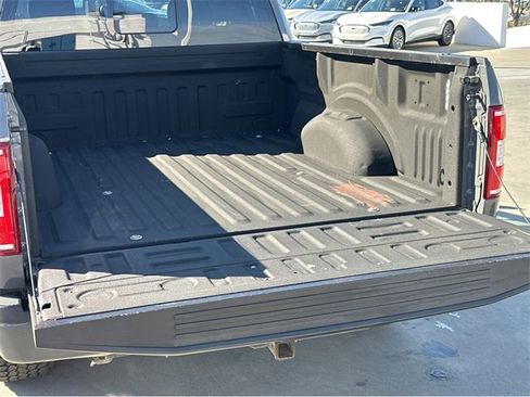 Used 2018 Ford F150 XLT w/ Equipment Group 302A Luxury image 20