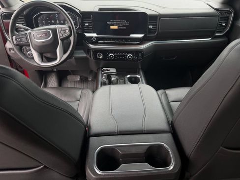 Used 2023 GMC Sierra 1500 SLT AWD/4WD image 22