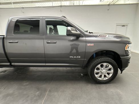 Used 2022 RAM 2500 Big Horn w/ Level A Equipment Group AWD/4WD image 10
