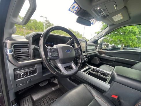 Used 2023 Ford F350 Lariat w/ Chrome Package AWD/4WD image 9