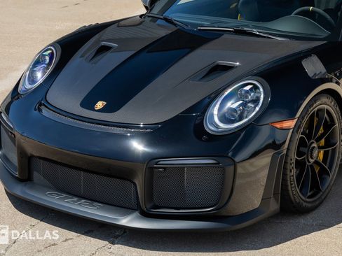 Used 2018 Porsche 911 GT2 RS RWD image 6