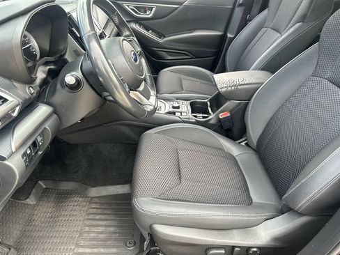Used 2020 Subaru Forester Premium AWD/4WD image 21