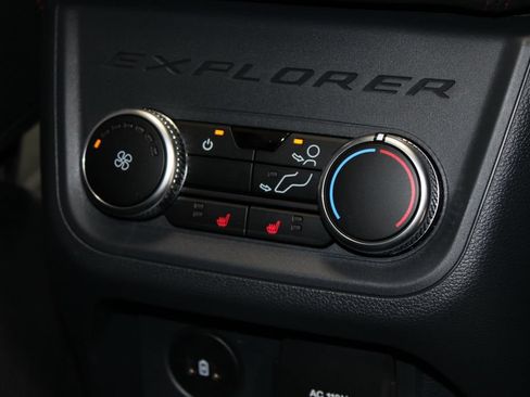 New 2026 Ford Explorer ST AWD/4WD image 36