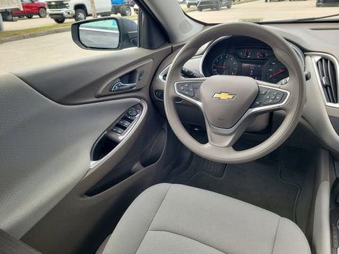 Certified 2022 Chevrolet Malibu LS image 11