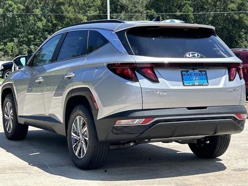 Used 2024 Hyundai Tucson Blue image 15