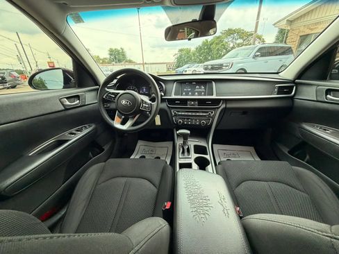 Used 2020 Kia Optima LX FWD image 14