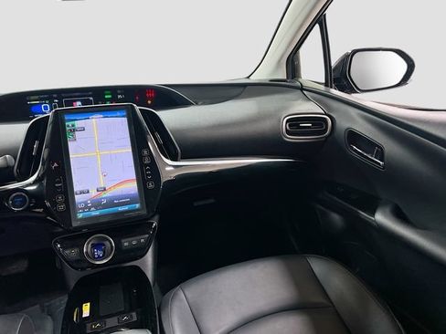 Used 2020 Toyota Prius Prime XLE FWD image 23