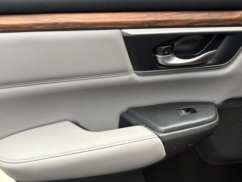 Certified 2021 Honda CR-V Touring image 24