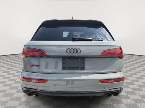 Used 2022 Audi SQ5 Premium Plus w/ Premium Plus Package AWD/4WD image 4
