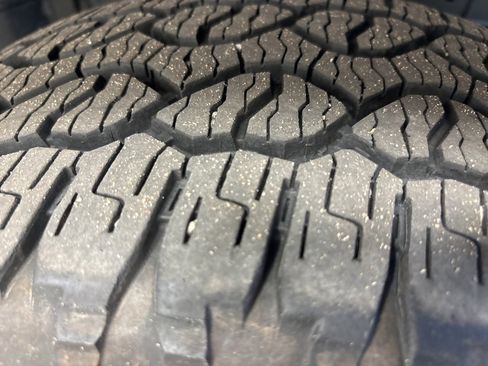 Used 2024 Ford F150 XLT w/ FX4 Off-Road Package image 14