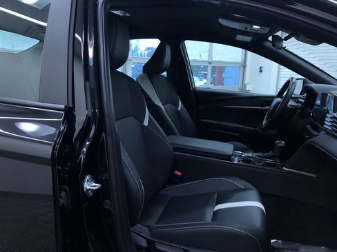 Certified 2025 Toyota Camry SE image 22