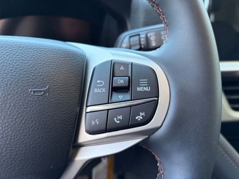 New 2026 Ford Explorer Active image 16