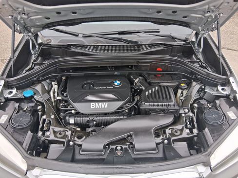 Used 2018 BMW X1 xDrive28i image 4