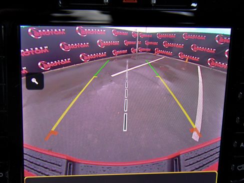 Used 2024 RAM 2500 Big Horn w/ Night Edition AWD/4WD image 21