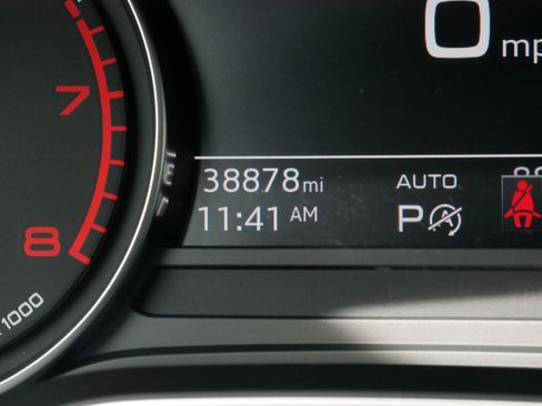 Used 2022 Audi A4 2.0T allroad Premium AWD/4WD image 22