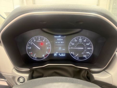Used 2025 Subaru Outback Onyx Edition AWD/4WD image 27