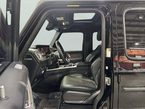 Used 2024 Mercedes-Benz G 550 image 23