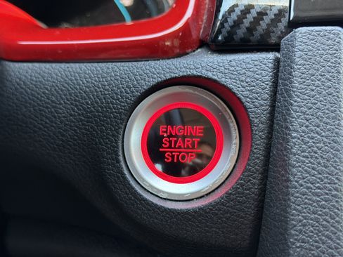 Used 2021 Honda Civic EX-L image 9