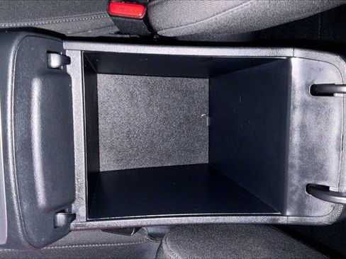 Used 2025 Hyundai Tucson SE image 40