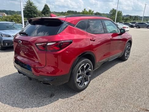 Used 2022 Chevrolet Blazer RS AWD/4WD image 3
