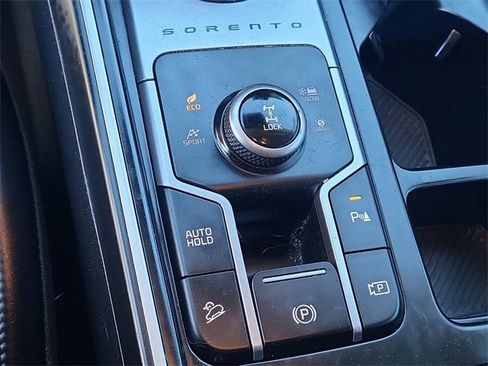 Used 2025 Kia Sorento EX image 20