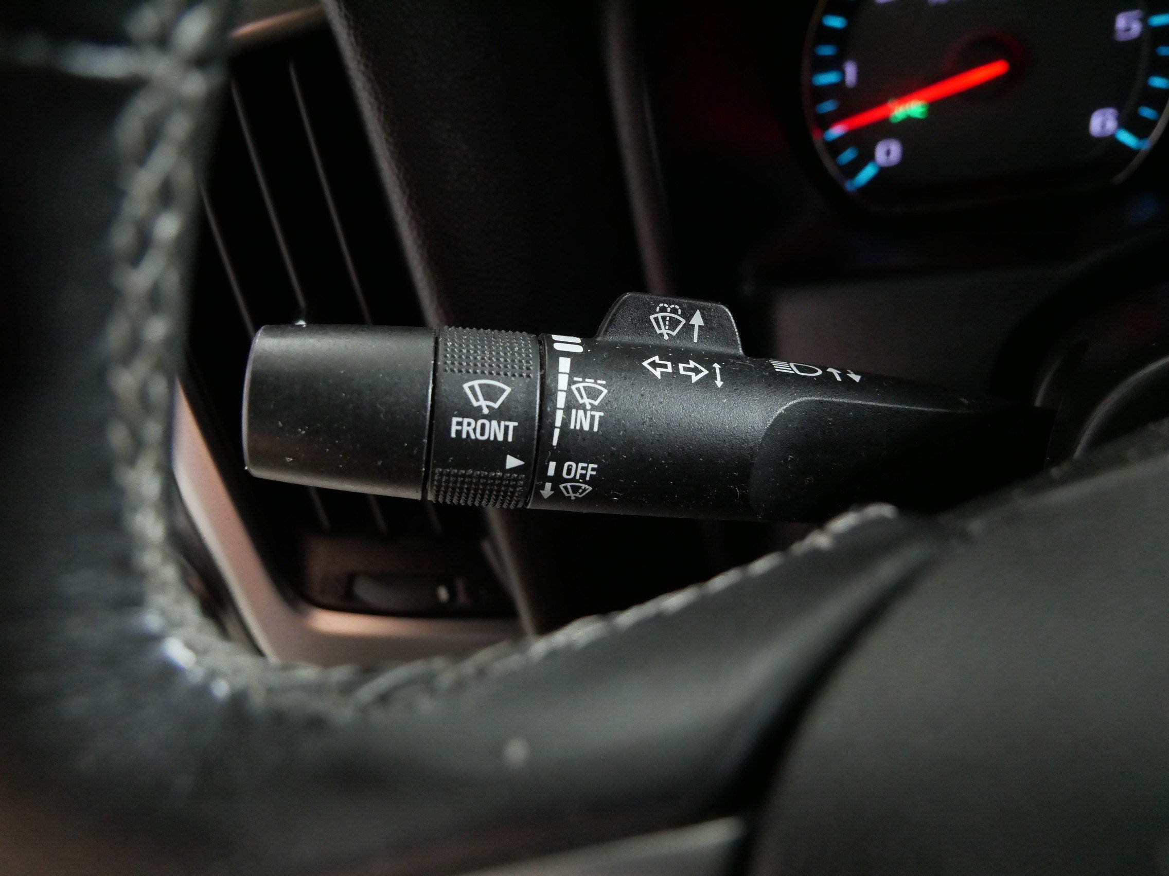 Used 2019 Chevrolet Silverado 1500 LT w/ All Star Edition AWD/4WD image 31