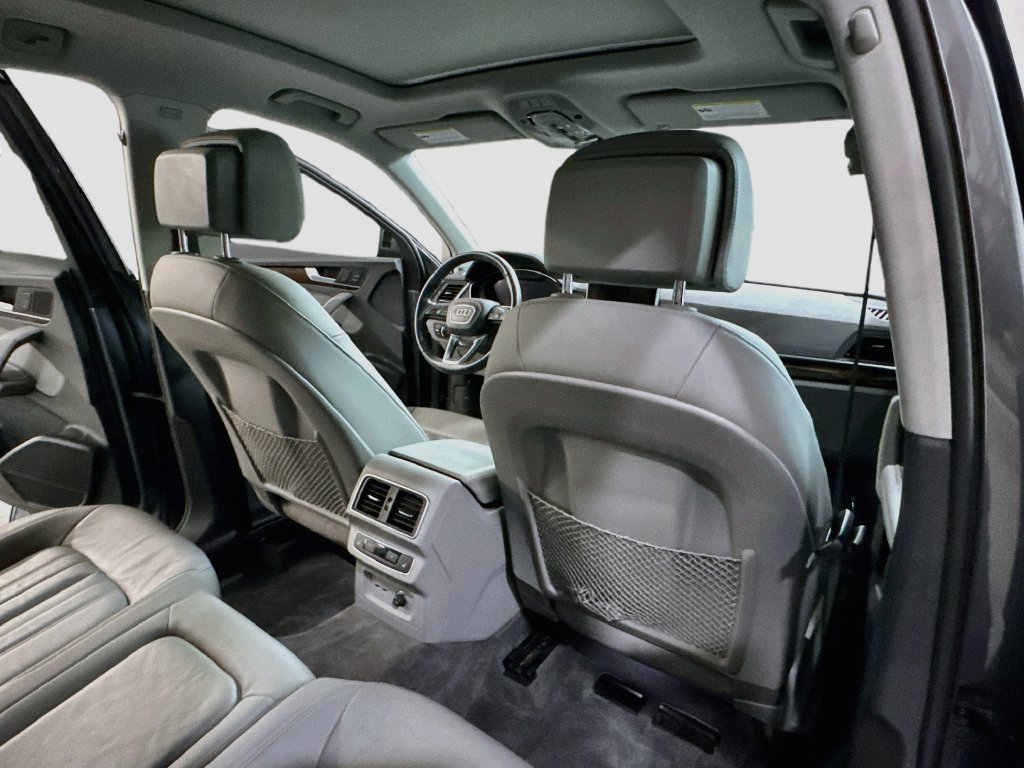 Used 2019 Audi Q5 2.0T Premium Plus AWD/4WD image 32