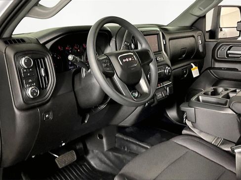 New 2026 GMC Sierra 3500 Pro w/ Convenience Package image 8