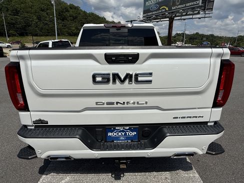 Used 2023 GMC Sierra 1500 Denali Ultimate AWD/4WD image 6
