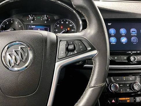 Used 2021 Buick Encore Preferred FWD image 12