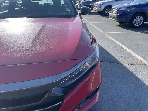 Used 2021 Honda Accord Sport image 12