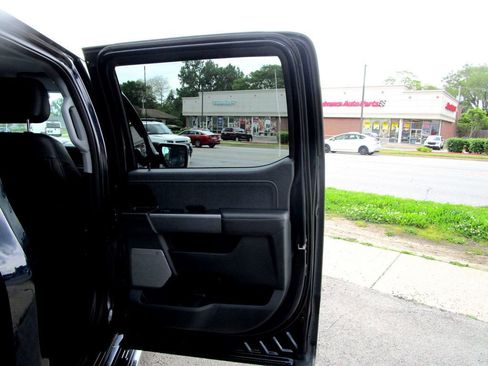 Used 2021 Ford F150 Lariat w/ Equipment Group 502A High AWD/4WD image 40