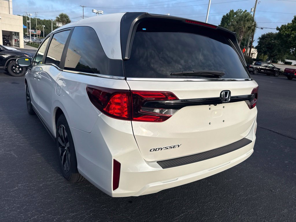 New 2027 Honda Odyssey EX-L image 5