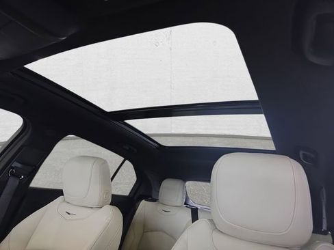 Used 2019 Cadillac XT4 Sport w/ Cold Weather Package image 29