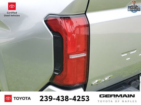 Certified 2024 Toyota Tacoma SR5 AWD/4WD image 15