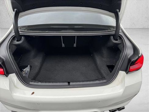 Used 2022 BMW M5 w/ Executive Package image 8