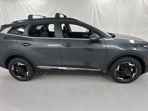 New 2026 Kia Sportage EX w/ EX Panoramic Sunroof Package image 2