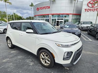 Used 2022 Kia Soul LX w/ Technology Package
