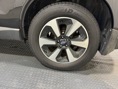 Used 2018 Subaru Forester 2.5i Premium image 33