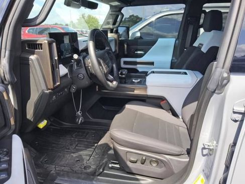 Used 2024 GMC Hummer EV 3X w/ Extreme Off-Road Package AWD/4WD image 6