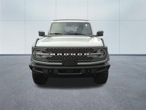 Used 2021 Ford Bronco Badlands image 5