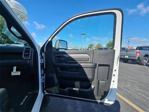 New 2024 RAM 3500 Tradesman w/ Chrome Appearance Group image 10