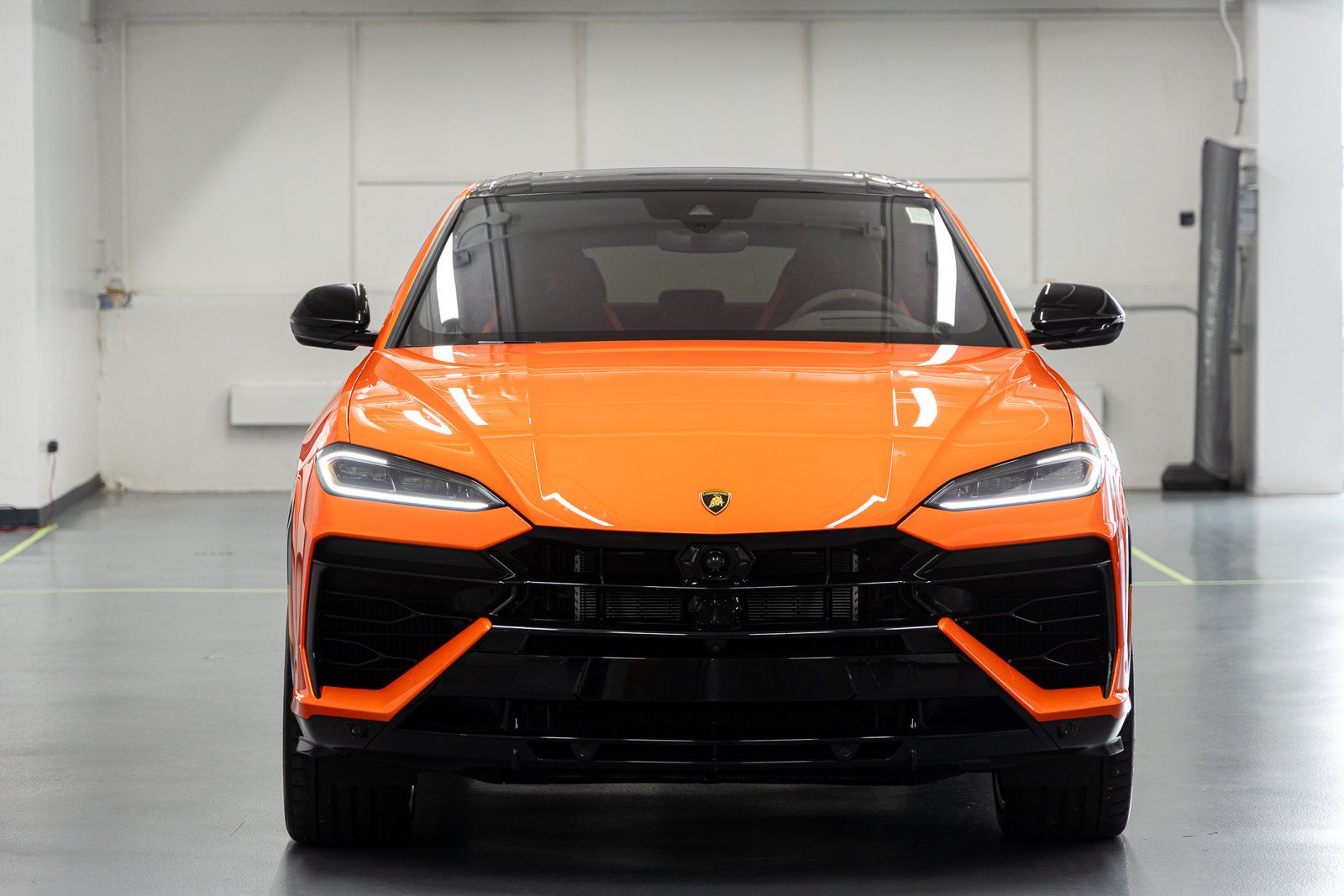 Used 2025 Lamborghini Urus S AWD/4WD image 10