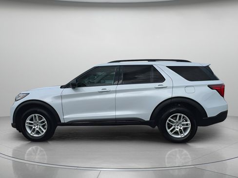 New 2026 Ford Explorer Active image 17