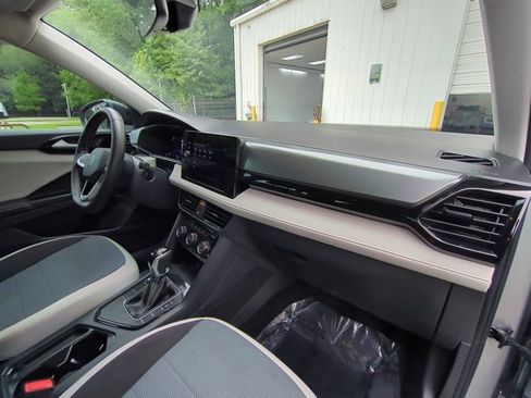 Used 2025 Volkswagen Taos S FWD image 23