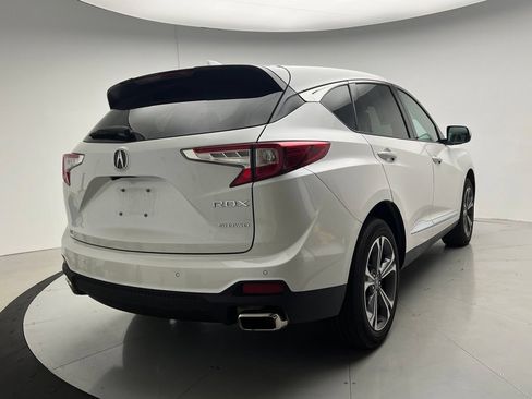 Used 2024 Acura RDX SH-AWD w/ Advance Package image 3