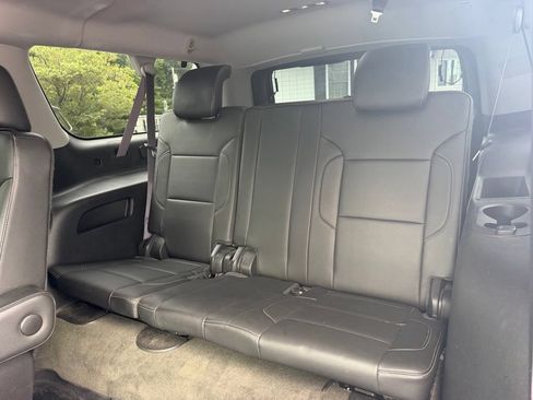 Used 2015 Chevrolet Suburban LT AWD/4WD image 29
