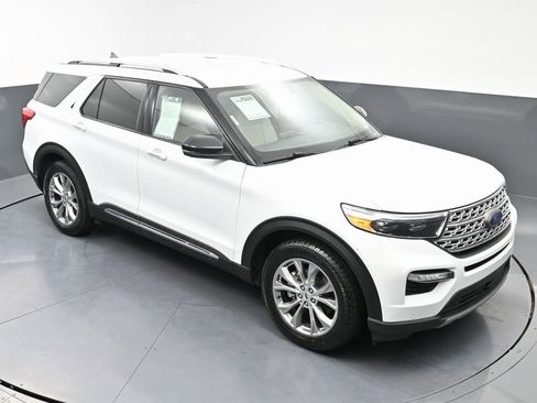 Used 2022 Ford Explorer Limited w/ Equipment Group 301A image 44